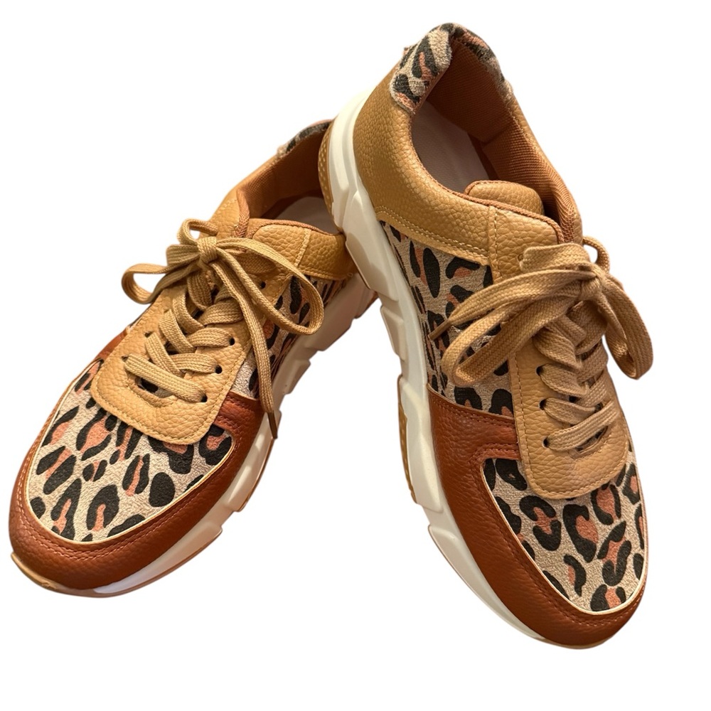 Leopard Pattern Women's Sneakers